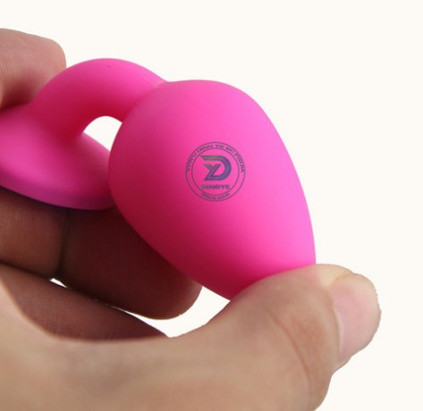 Анальная пробка из силикона с белым кристаллом