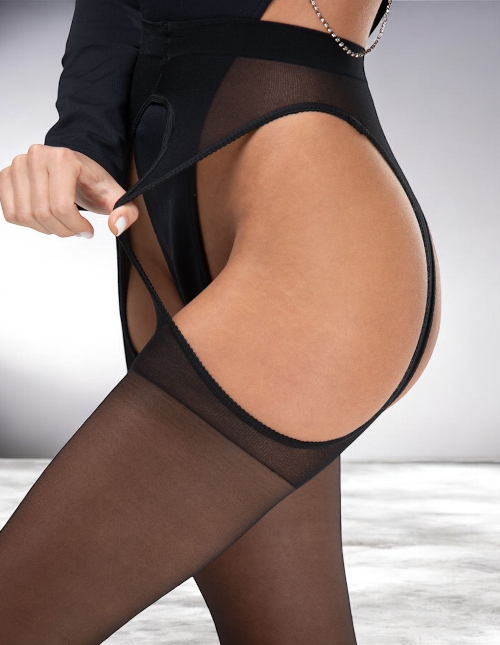 Чулки с поясом черные классические 2