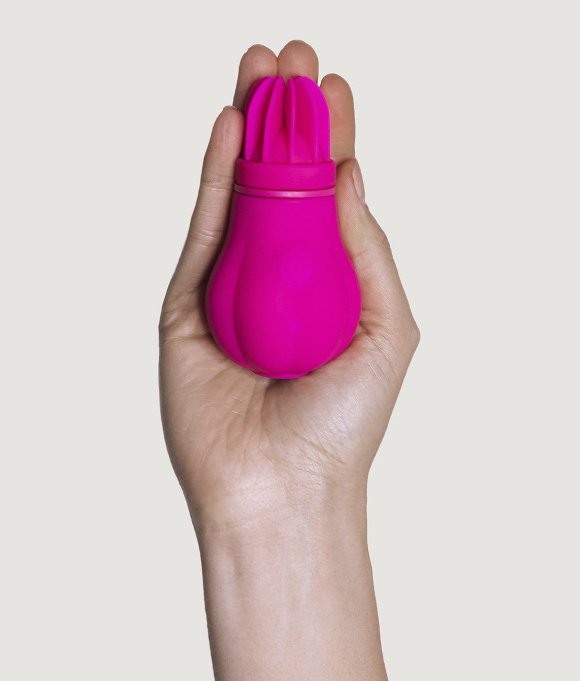 Нежный стимулятор для клитора  Caress