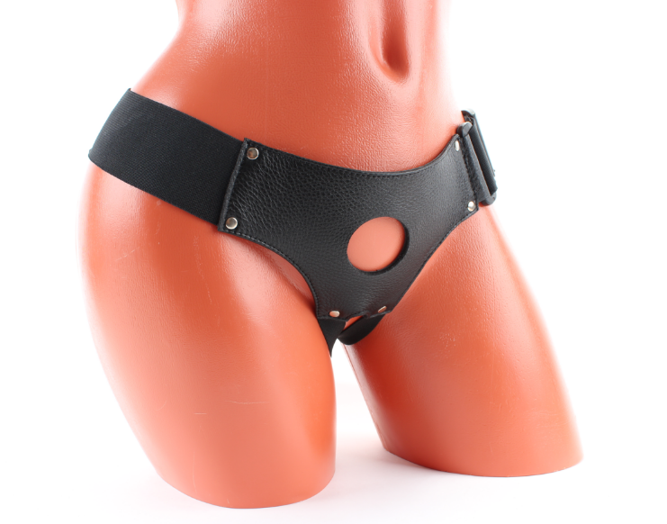 Страпон с эякуляцией