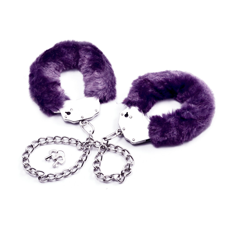 Наручники с длинной цепочкой Purple