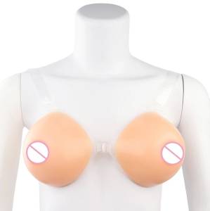 Накладная силиконовая грудь 2 размера на бретельках 
