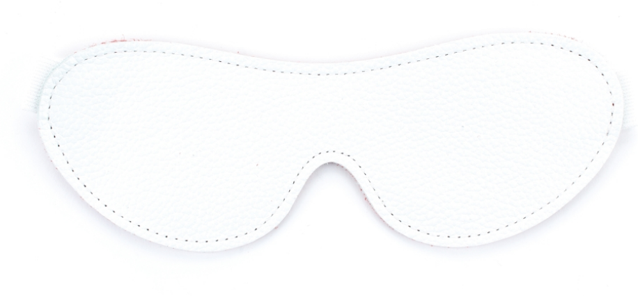 Белая маска из кожи