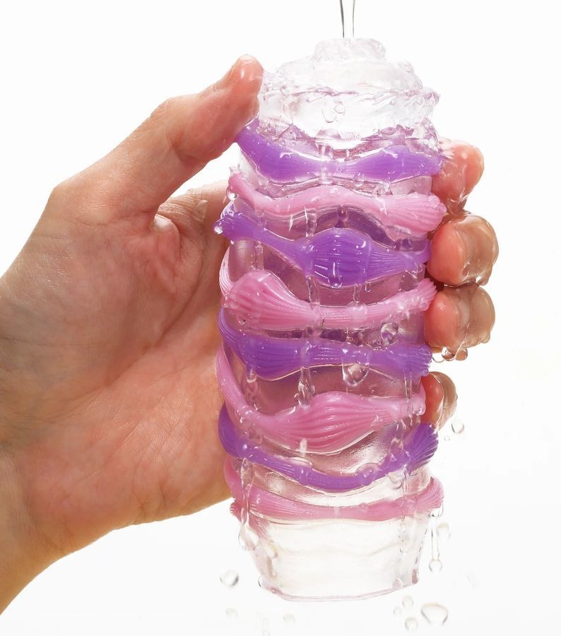 Мастурбатор Tenga Arte Drape с натяжением