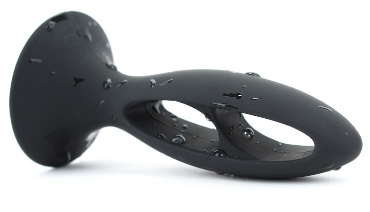 Анальная пробка с отверстиями