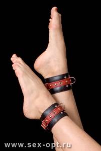 Оковы на ноги черно-красные ML 