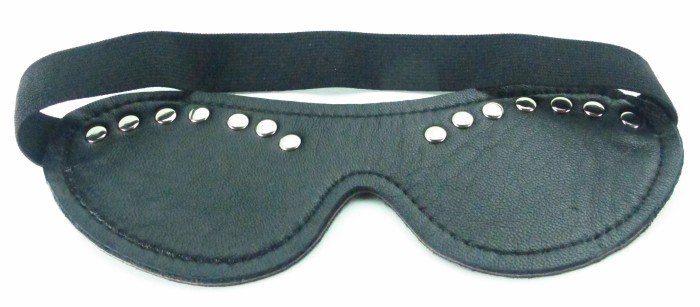 Маска черная с декором