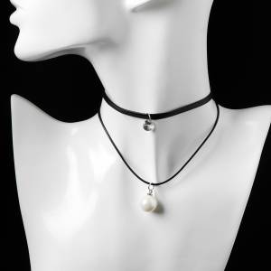 Двойной чокер с бусиной 