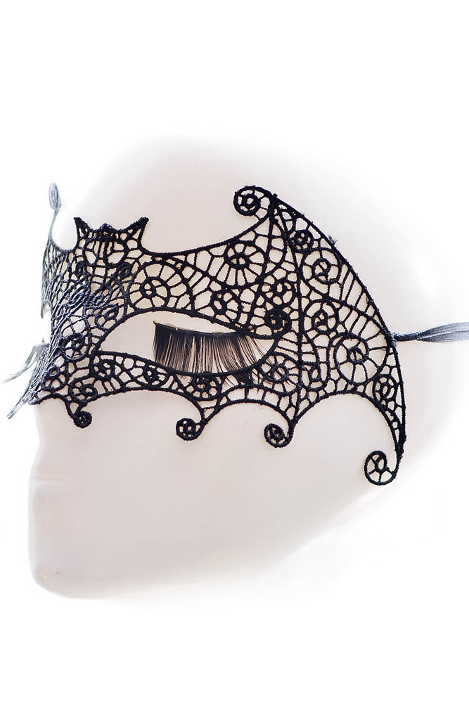 Кружевная маска летучая мышь